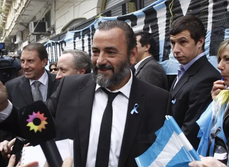 Les sacaron los celulares a los periodistas en la primera audiencia del jury contra Campagnoli