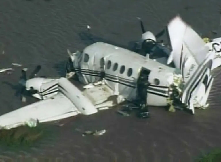 Difunden la llamada al 911 del avión que cayó en el Rí­o de la Plata