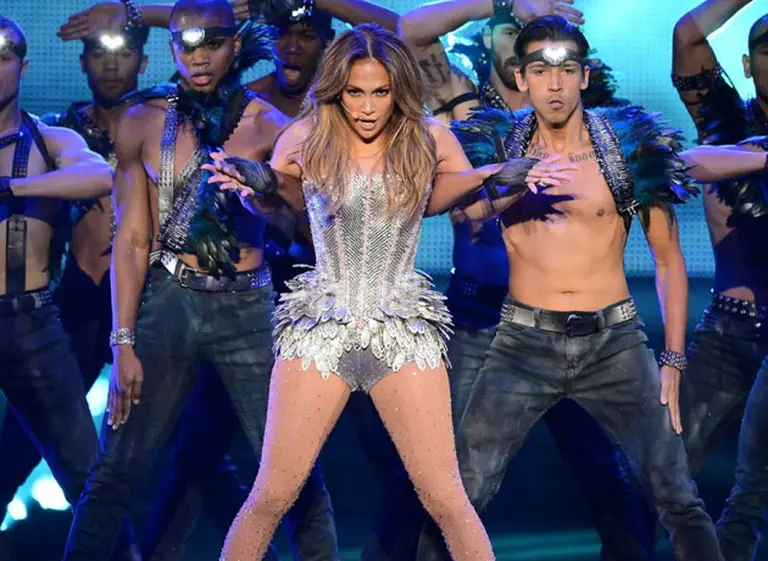 Finalmente Jennifer López se presentará en la ceremonia de apertura del Mundial