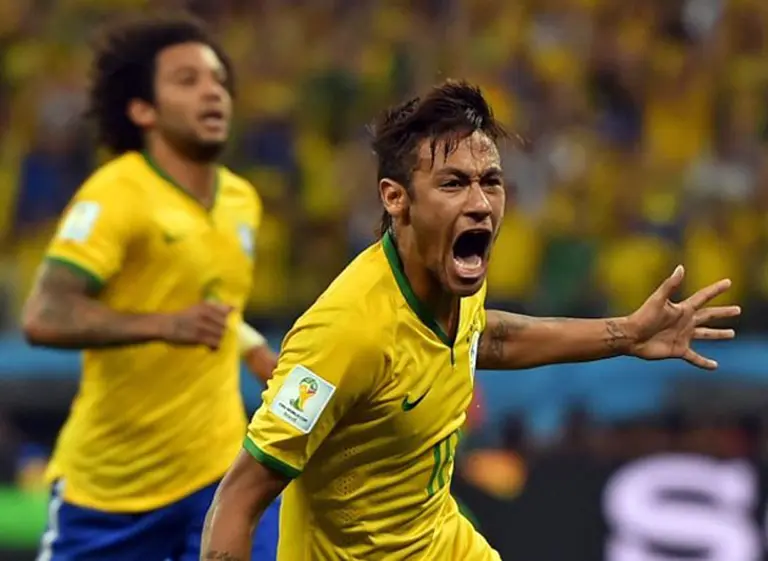 Con traspié al inicio y un polémico penal, Brasil dio vuelta el partido y le ganó 3 a 1 a Croacia en el inicio del Mundial