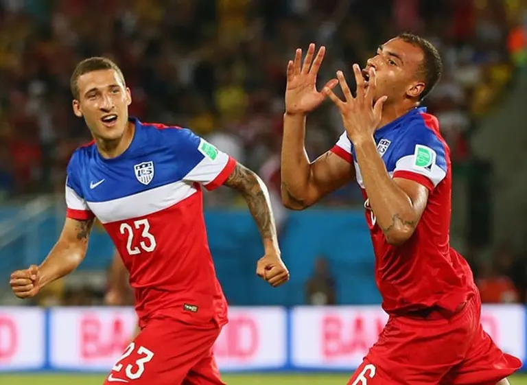 Estados Unidos golpeó en los momentos justos y derrotó por 2 a 1 a los peligrosos ghaneses