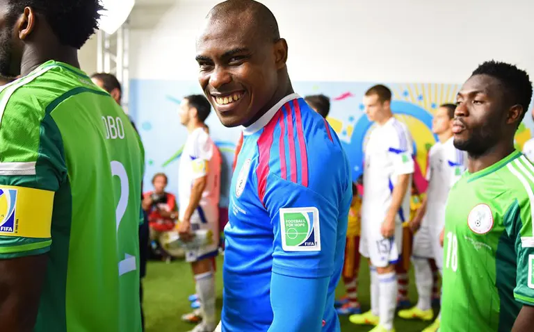 "Para vencer a Argentina hay que mandar a Messi a la estratósfera", dijo el arquero de Nigeria