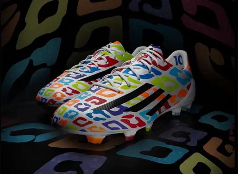 Adidas lanzó una edición limitada de botines por el cumpleaños de Messi