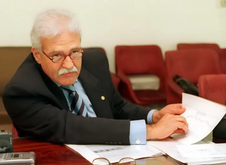 Aldo Pignanelli: "El dólar oficial deberí­a estar a 13 pesos"