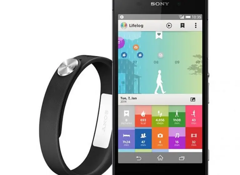 Sony trae a la Argentina su pulsera inteligente SmartBand
