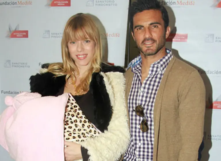 Nicole Neumann y Cubero presentaron a su tercera hija, Sienna