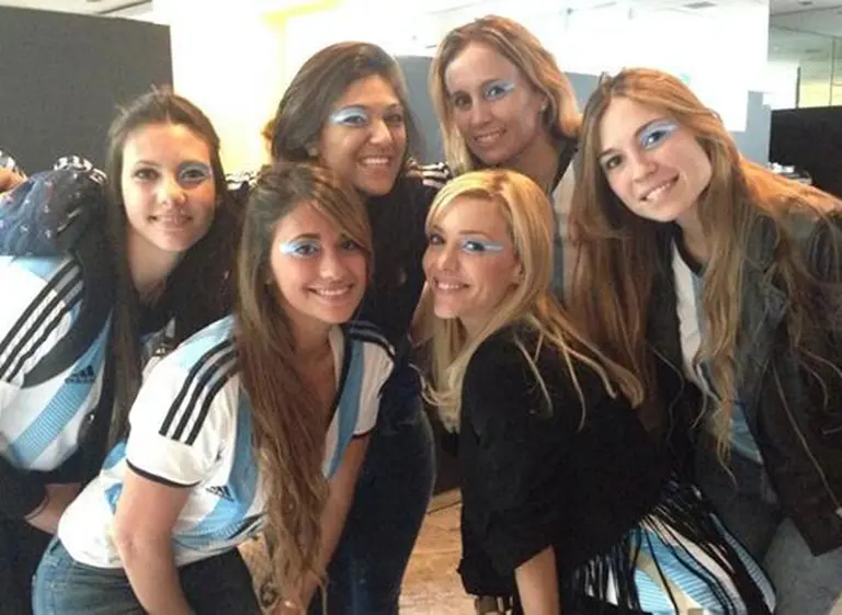 Las mujeres de la selección que alentaron juntas al equipo ante Holanda