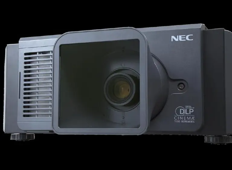 NEC instala en la Argentina el primer proyector láser de América latina
