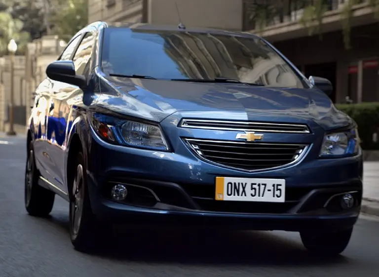Chevrolet destaca el sistema MyLink en el nuevo comercial de Onix