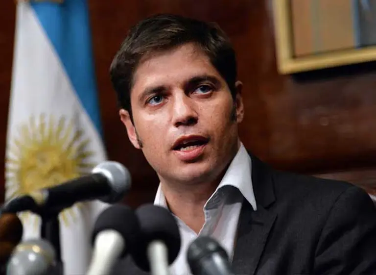 Nuevo "sex symbol": las mujeres en Gran Bretaña y EE.UU. deliran por Kicillof