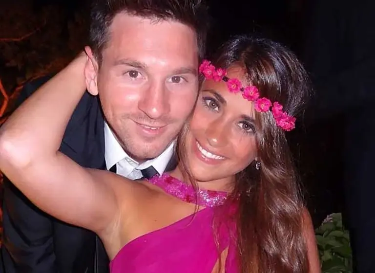 La mujer de Messi y su figura escultural dan la vuelta al mundo