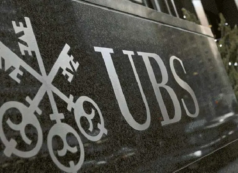 Ex funcionaria de UBS denunció una red de intermediarios que ayudaba a fugar dinero del paí­s