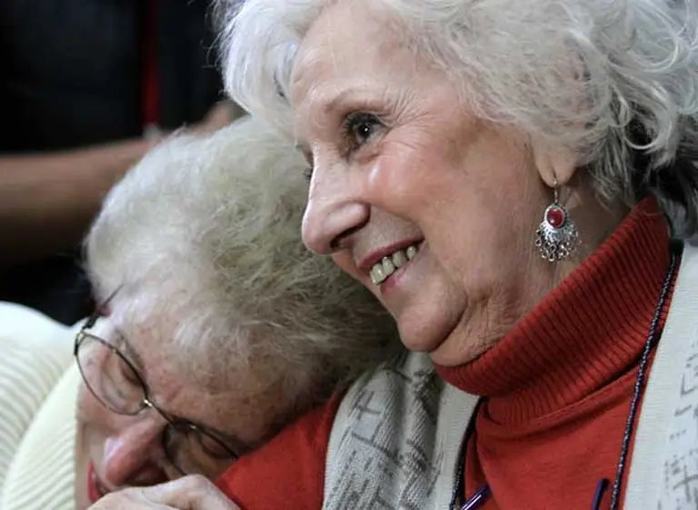 Estela de Carlotto y su familia se encontrarán este miércoles con Guido