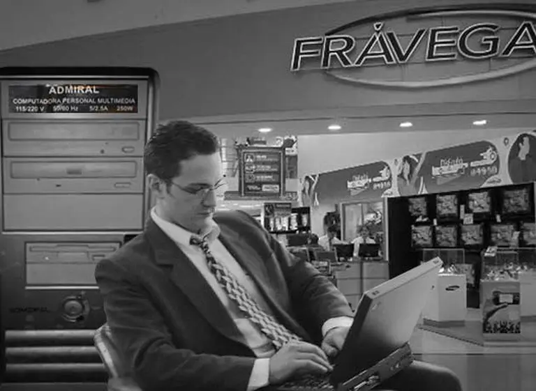 Túnel del tiempo: las computadoras que se ofrecen, como las de hace tres años pero más caras y con tecnologí­a obsoleta