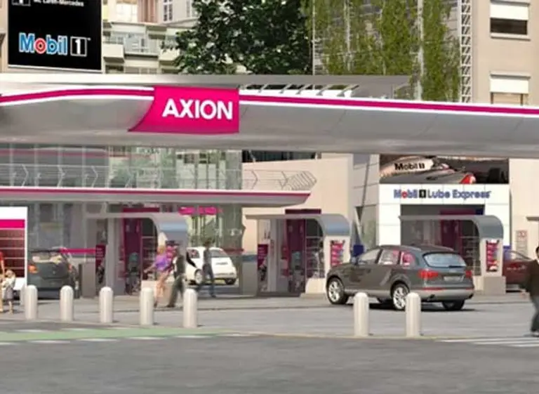 AXION energy incorpora una estación de servicio por mes
