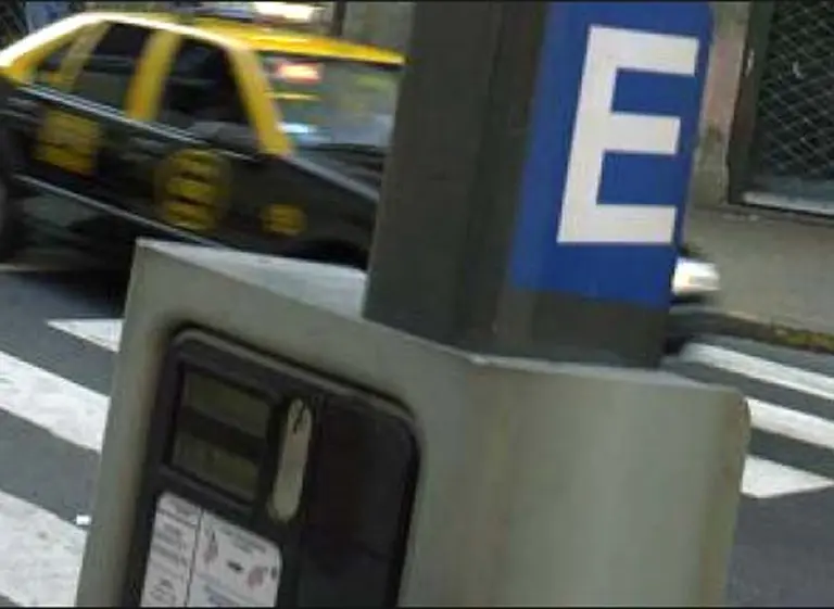 En el nuevo año, estacionar en las calles de Capital Federal saldrá el doble