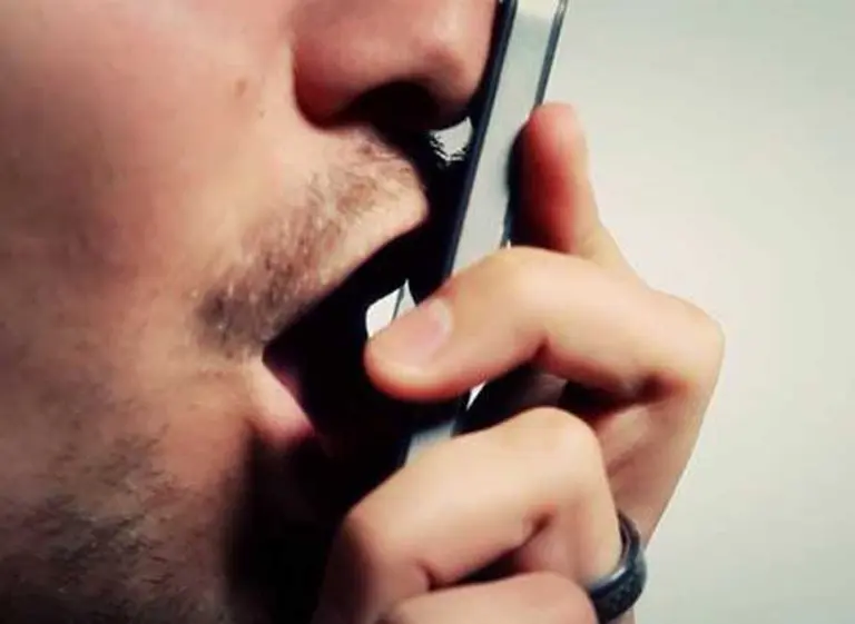 Lanzan una aplicación que determina si una persona besa bien o mal