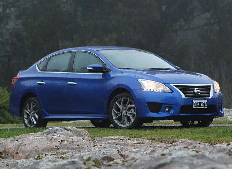 El nuevo Nissan Sentra llegó a la Argentina renovado con precios desde $189.000