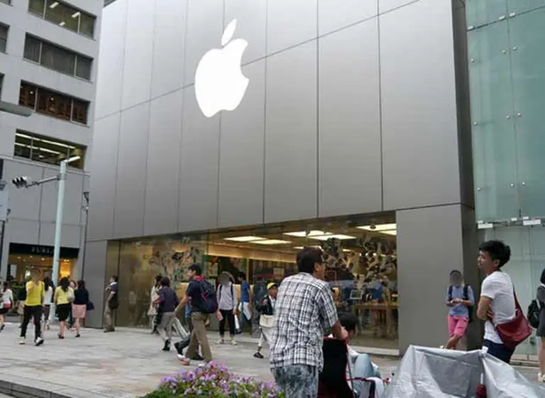 A 9 dí­as de su lanzamiento, ya hay colas en Tokio para reservar el iPhone 6