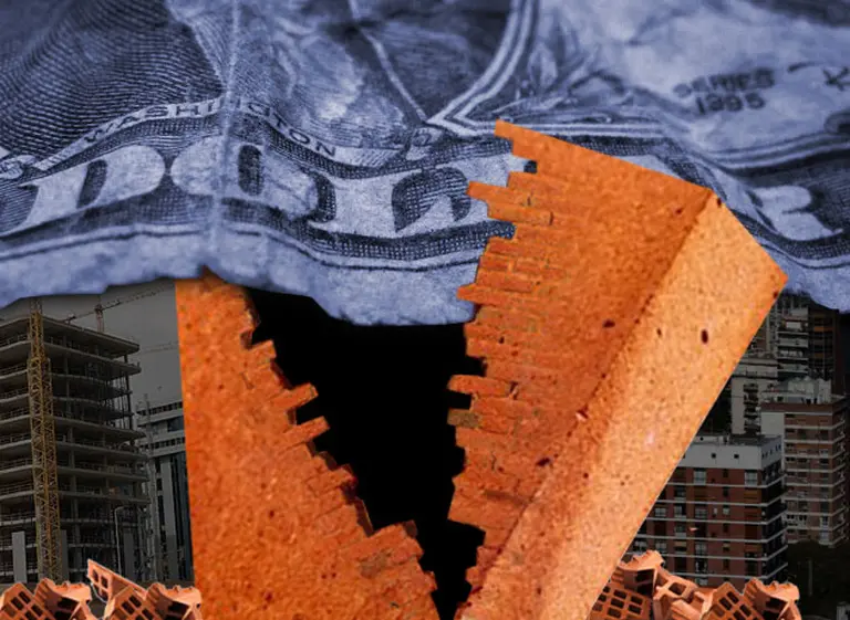 Dólar blue alto y suba de costos impactan sobre mercado inmobiliario y obras en boca de pozo