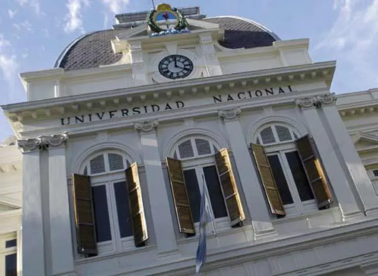 La Universidad Nacional de La Plata cambia de imagen