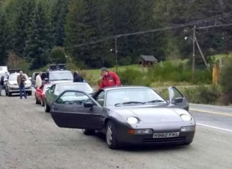 Agredieron a un equipo de la BBC y rompieron su auto en Tierra del Fuego