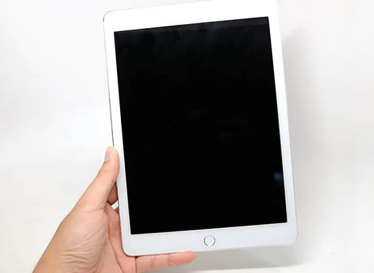 Apple lanza una nueva iPad para conquistar las escuelas