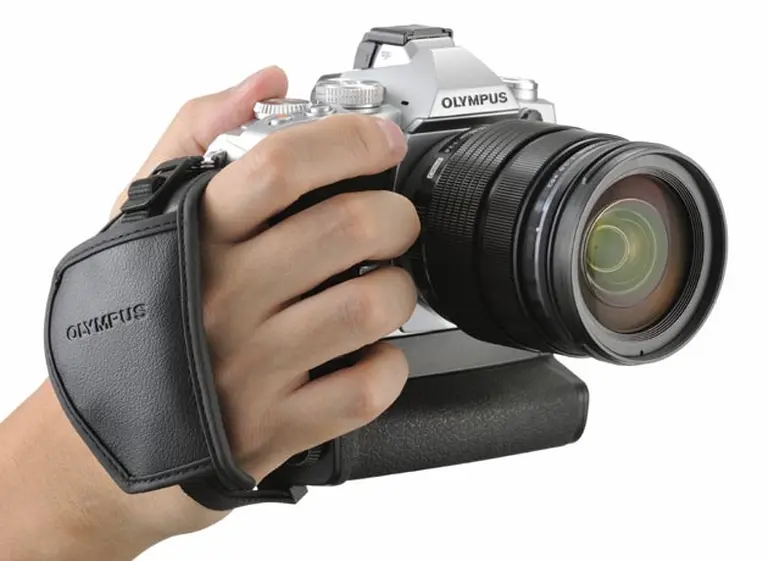 Olympus renueva un modelo de cámara emblemático para los fotógrafos profesionales