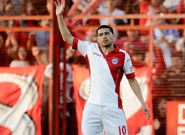 Riquelme: "Gigliotti fue el jugador más importante de Boca en la serie ante River"