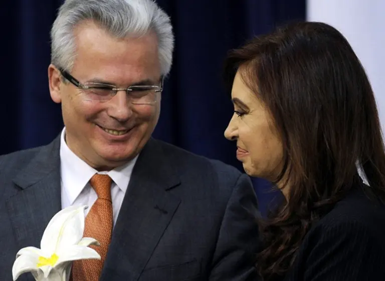 Condenado en España, el ex juez Garzón cobra $72.000 por asesorar al gobierno de Cristina