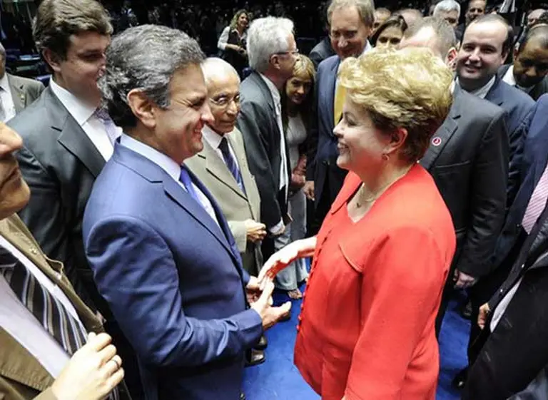 Con Aécio Neves liderando las encuestas, Dilma Rousseff busca quebrar la tendencia en el debate televisivo