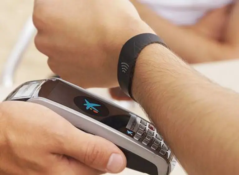 Llegan los pagos móviles a los dispositivos "vestibles"