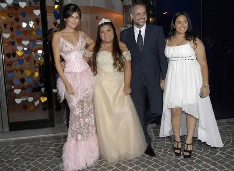 La emoción de Jorge Rial por la conmovedora canción que le dedicó su hija