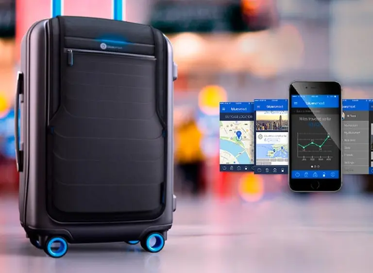 Inventores argentinos lanzan en Nueva York una maleta "inteligente"