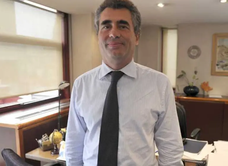 El Central ahora multó al Banco Ciudad y paralizó a la city