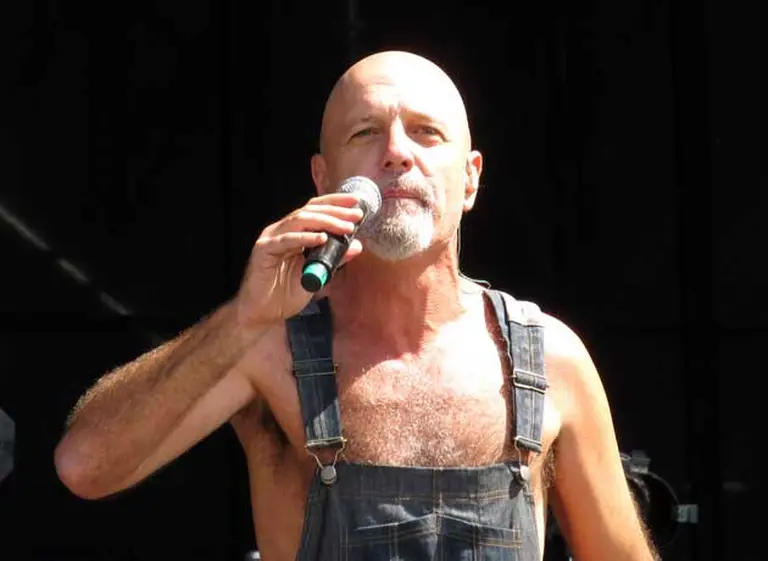 Gustavo Cordera: "Hay mujeres que necesitan ser violadas para tener sexo"