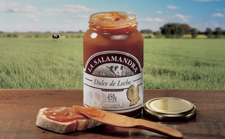 Ni el dulce de leche zafa: La Salamandra, también en conflicto