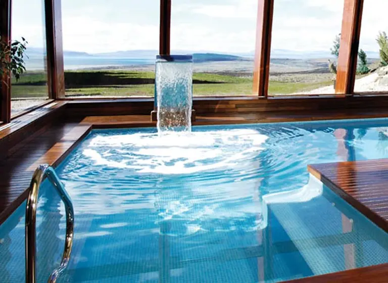 Imágenes y detalles del lujoso hotel que Cristina tiene en el Alto Calafate