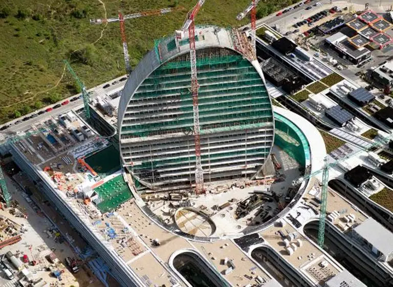 Cómo es "La Vela", la nueva ciudad digital de BBVA