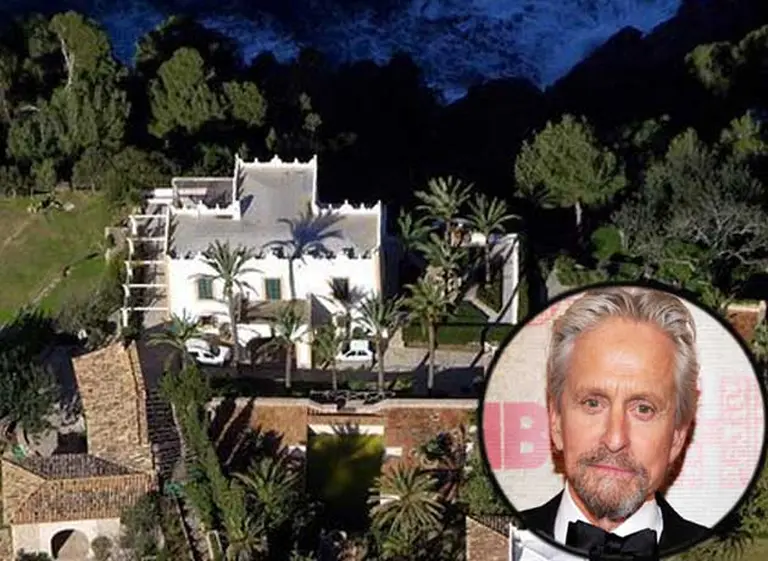 Michael Douglas pone en venta su mansión en Mallorca por u$s62 millones