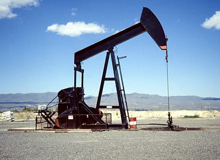 Todos los petroleros podrán jubilarse a los 50 años