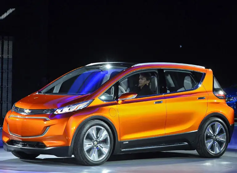 GM revela su auto eléctrico "accesible" para todos, el Chevrolet Volt