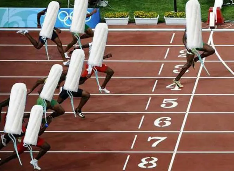 #CorridaDeTampones : los "memes" más creativos de los usuarios