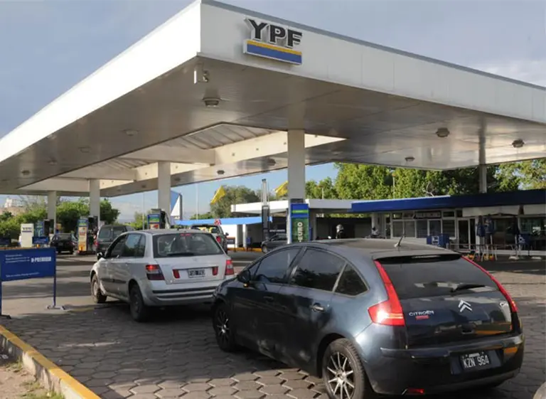 Fuerte apuesta de Goldman Sachs en YPF: invierte u$s177 millones y ya tiene el 3% de las acciones