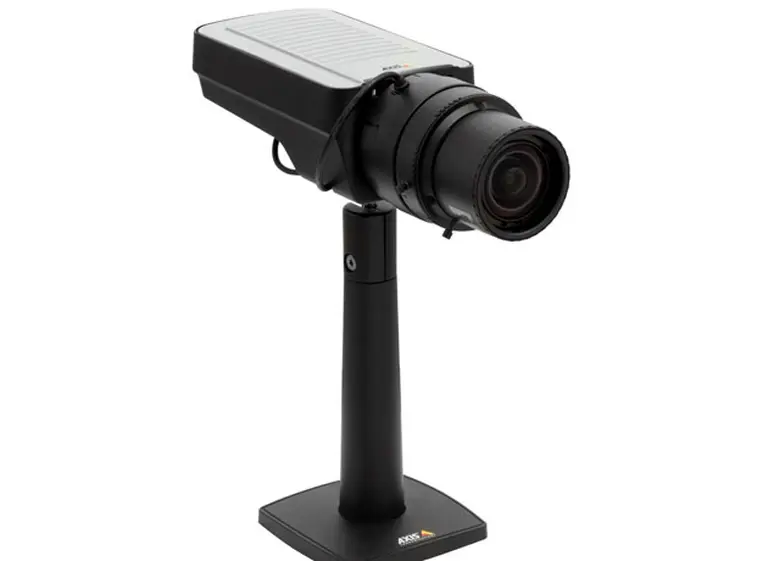 Axis lanza cámara con sensor de mayores dimensiones que genera imágenes con detalles