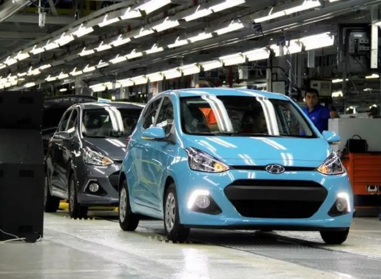 Hyundai acelera plan de taxis robot para alcanzar a Google y GM