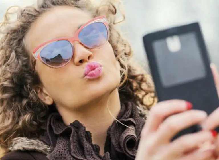 Con una "selfie" ahora podrá abrir una cuenta bancaria por celular