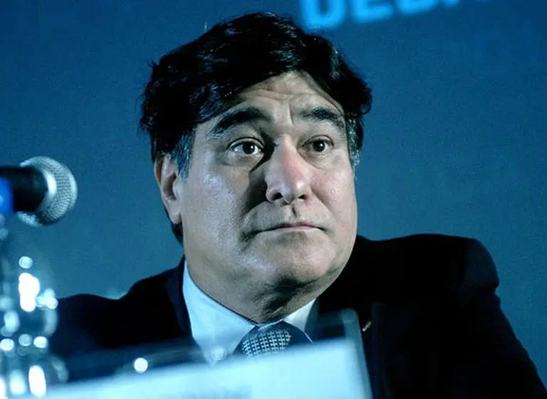 Carlos Zanini: "Nos han construido una historia de carpetas y carpetazos"