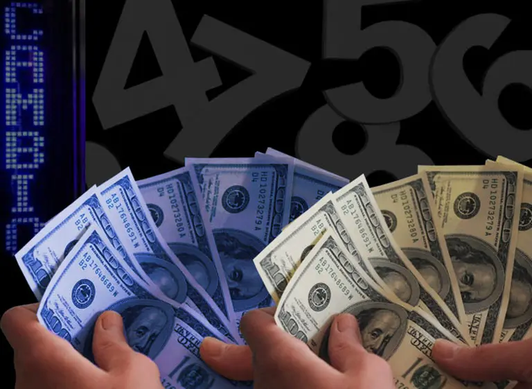 El blue cayó a $12,63 por compras de "dólar ahorro" de principios de mes