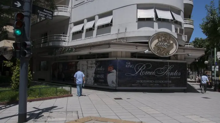 Caffé Tabac, un emblema de Palermo, está cerrado y su futuro es un misterio